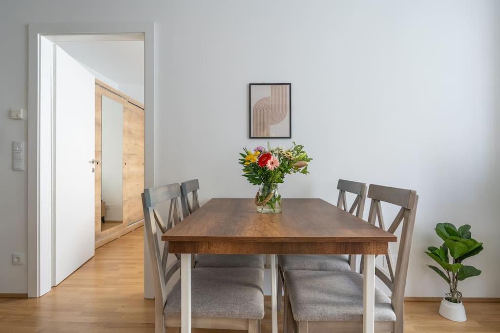 Apartamento 1Br Excellence, Fast To Centre By Hm Viena Exterior foto