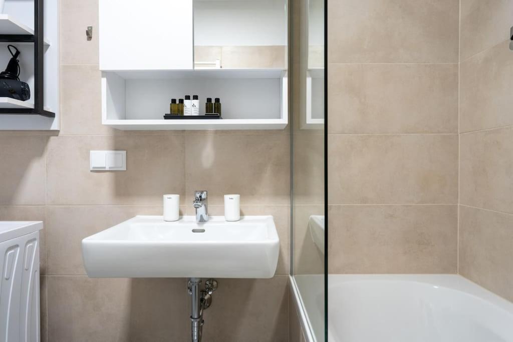 Apartamento 1Br Excellence, Fast To Centre By Hm Viena Exterior foto